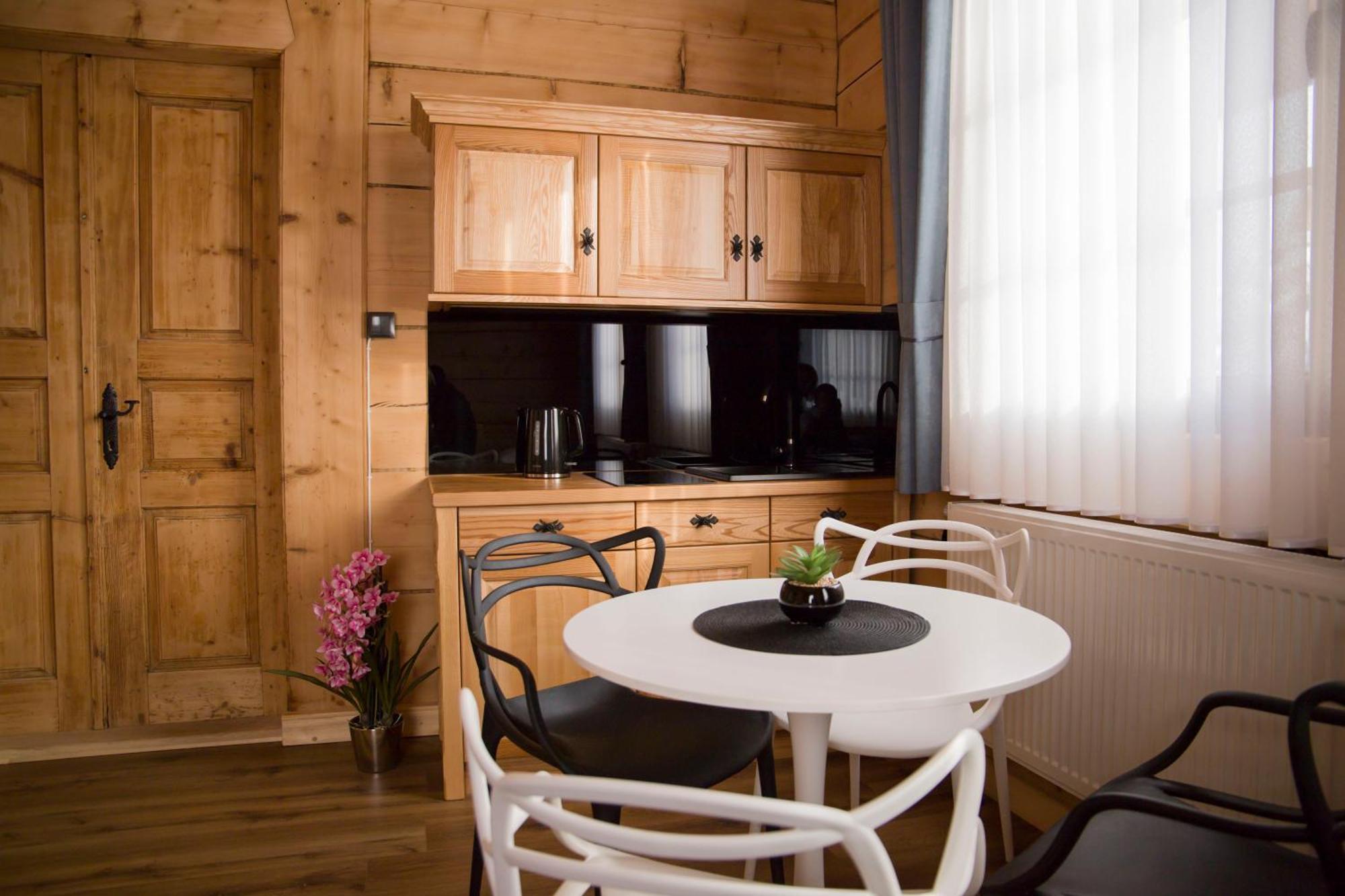 Apartamenty Stare Izby ポロニン 部屋 写真